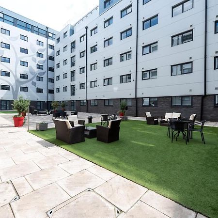 Executive Serviced Apartments Near London Luton Airport Eksteriør bilde