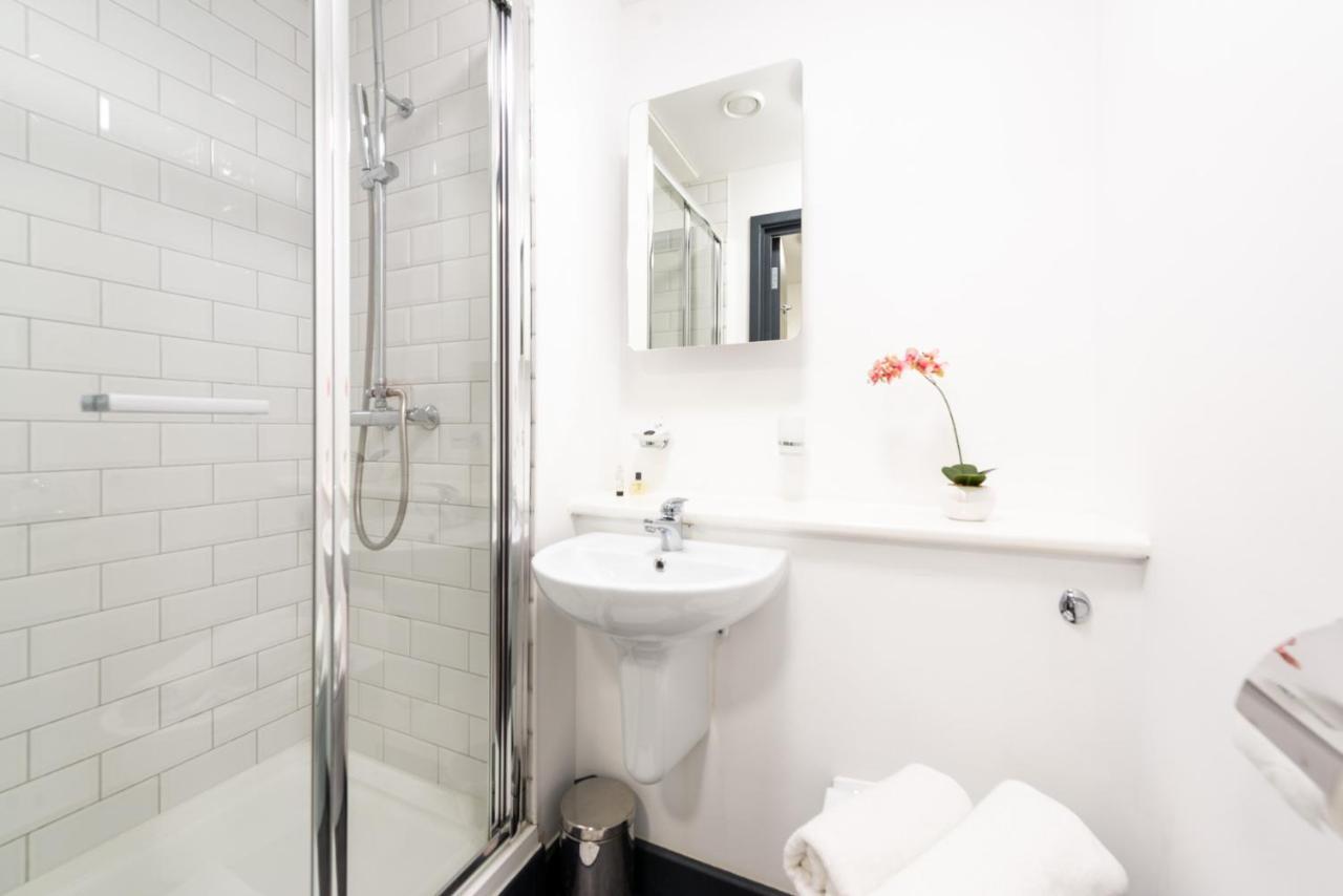 Executive Serviced Apartments Near London Luton Airport Eksteriør bilde